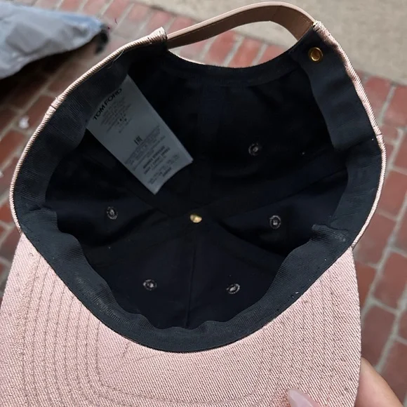 Authentic Tom Ford Rose Gold Baseball Cap Authentic Tom Ford Rose Gold Baseball Cap - jsquarepermits.com main image 4
